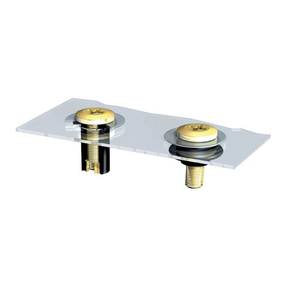 Aplicación de tuerca de goma neopreno con inserto de latón en panel