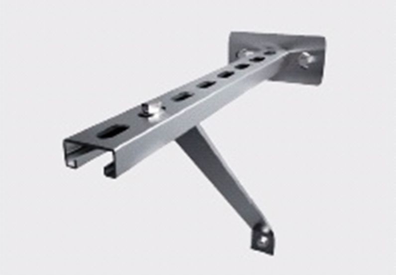 Refuerzo consola RC para perfil Strut fijado a pared