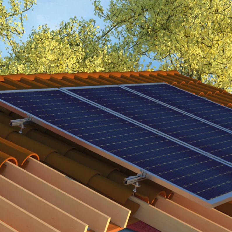 Estructura solar con sistema pasateja para tejados de tejas