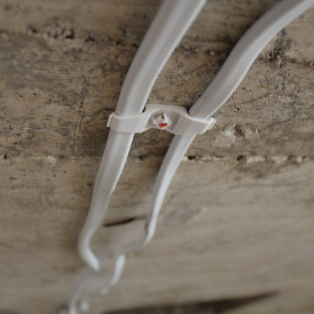 Imagen de Aplicación Clip de Plástico para Cables TPCD