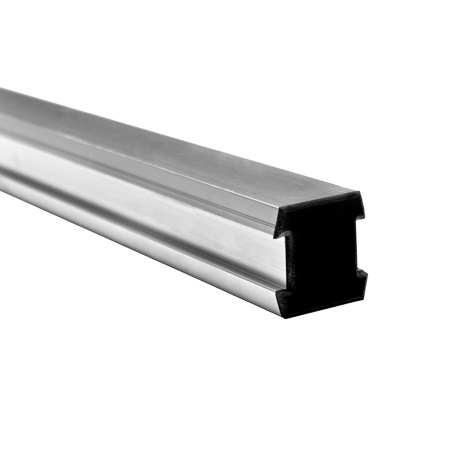 Tapón instalado en perfil solar Clip CELO para cierre y protección