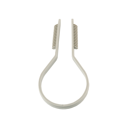 Clip plástico para sujetar cables y tubos en instalaciones eléctricas