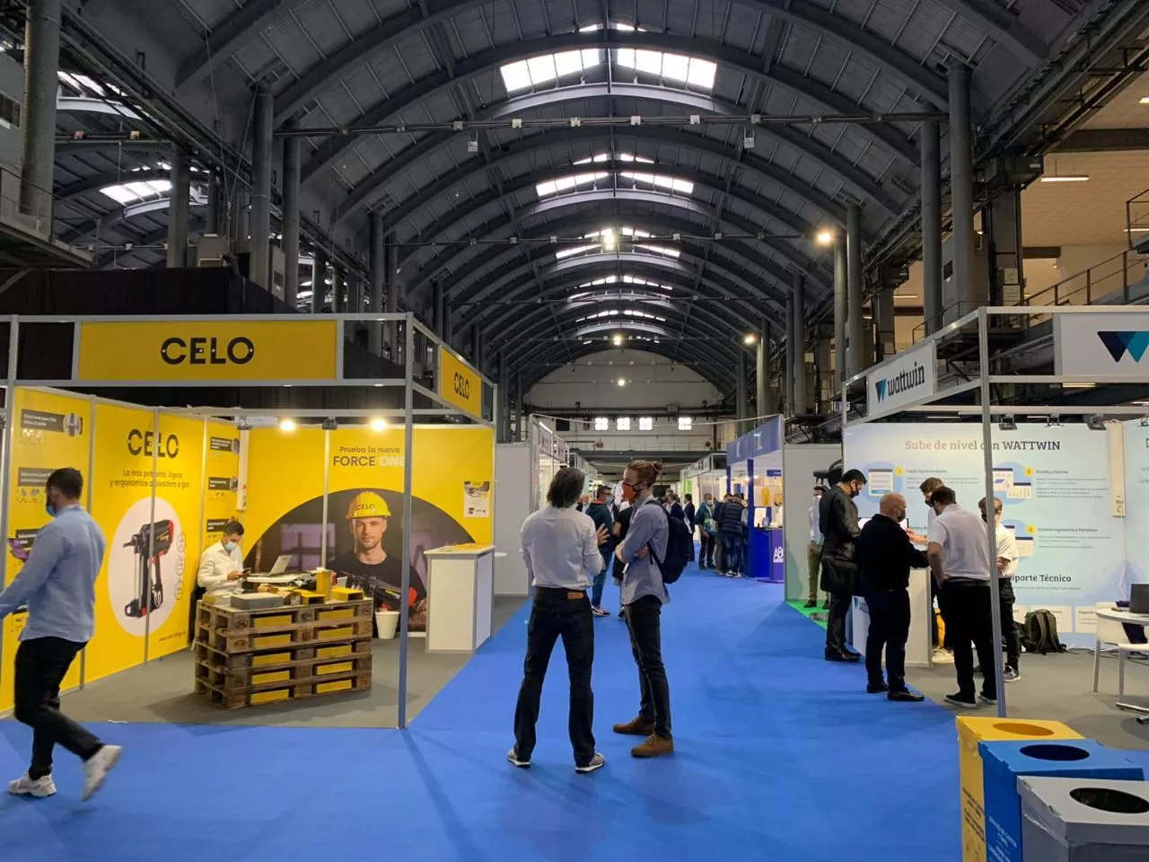 La clavadora a gas FORCE ONE ayuda a mejorar tu productividad, llega a la feria EFINTEC de BCN