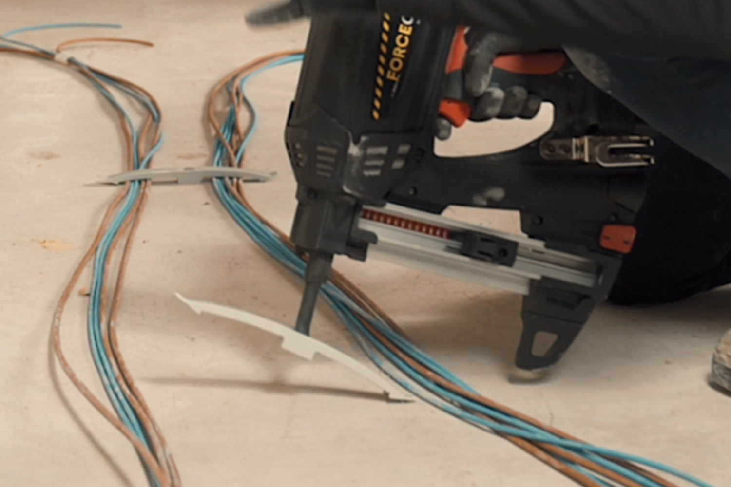 Imagen de Aplicación Accesorio Doble para Cables WDC