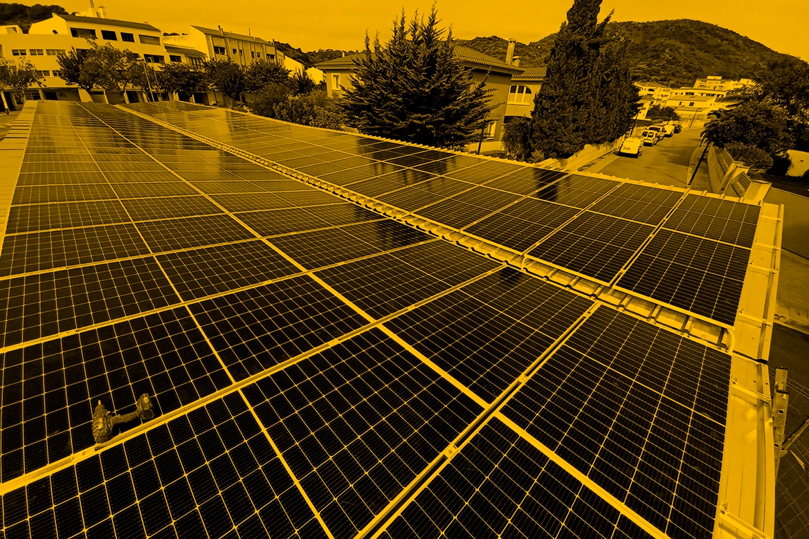 Subvenciones para instalar placas solares en Cataluña 2025